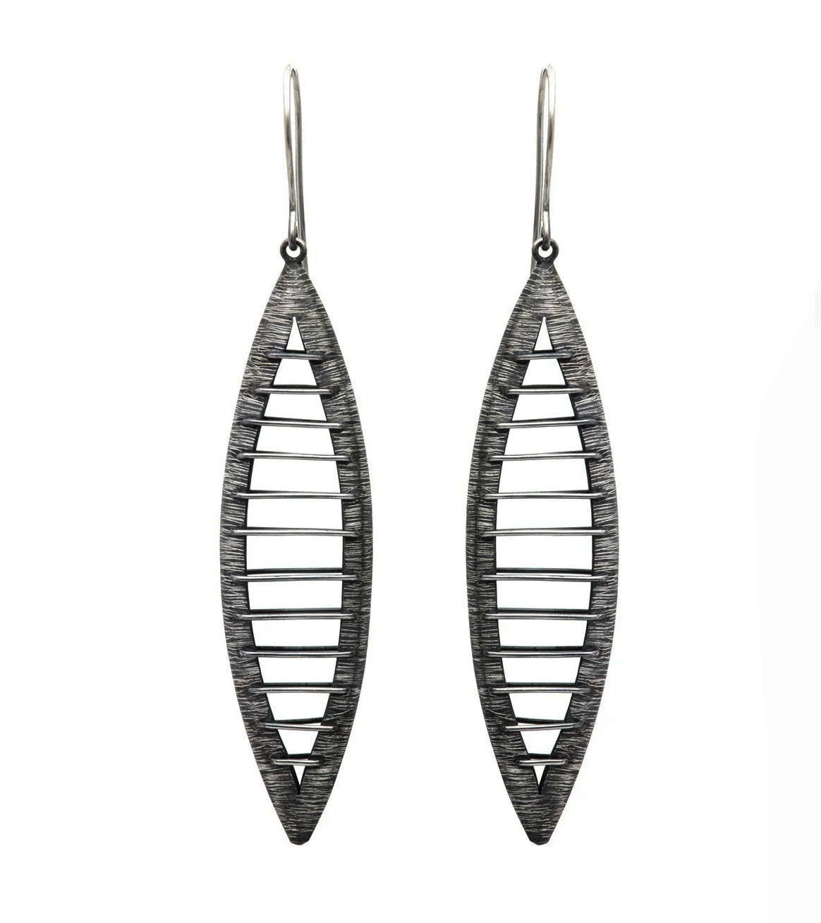 23-2013 Parallel Earrings by Mariella Pilato