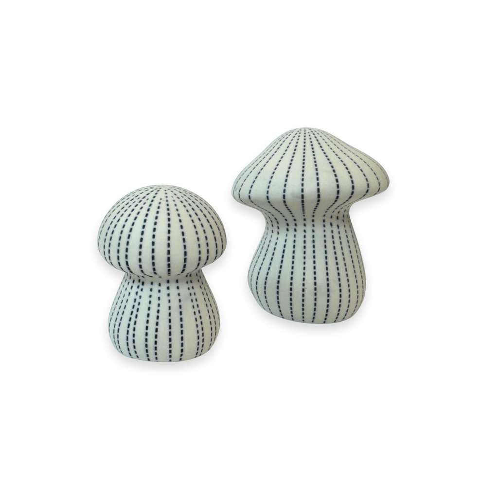 Mushroom Salt and Pepper Shakers | 26-0165