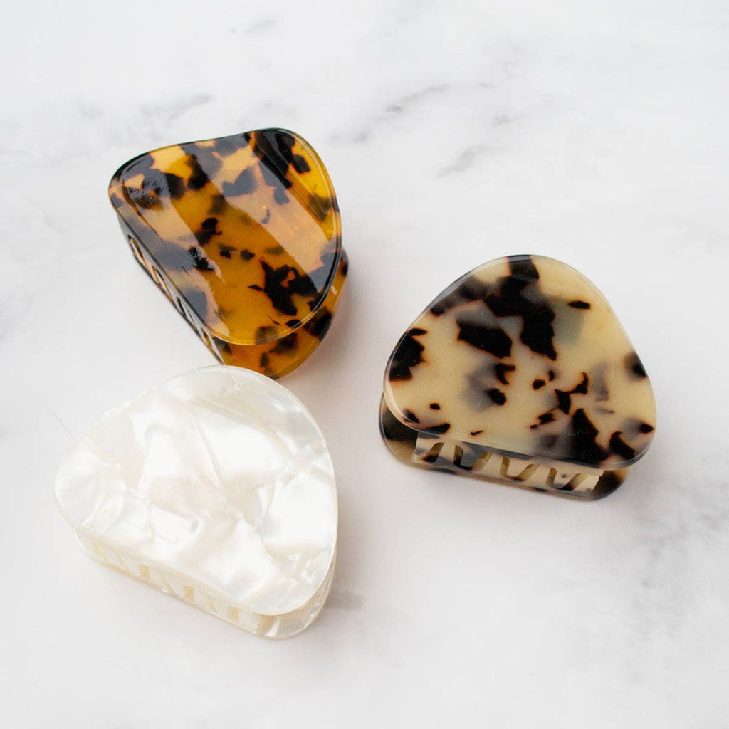 Eco Treasure Hair Clip: Cream Cheese