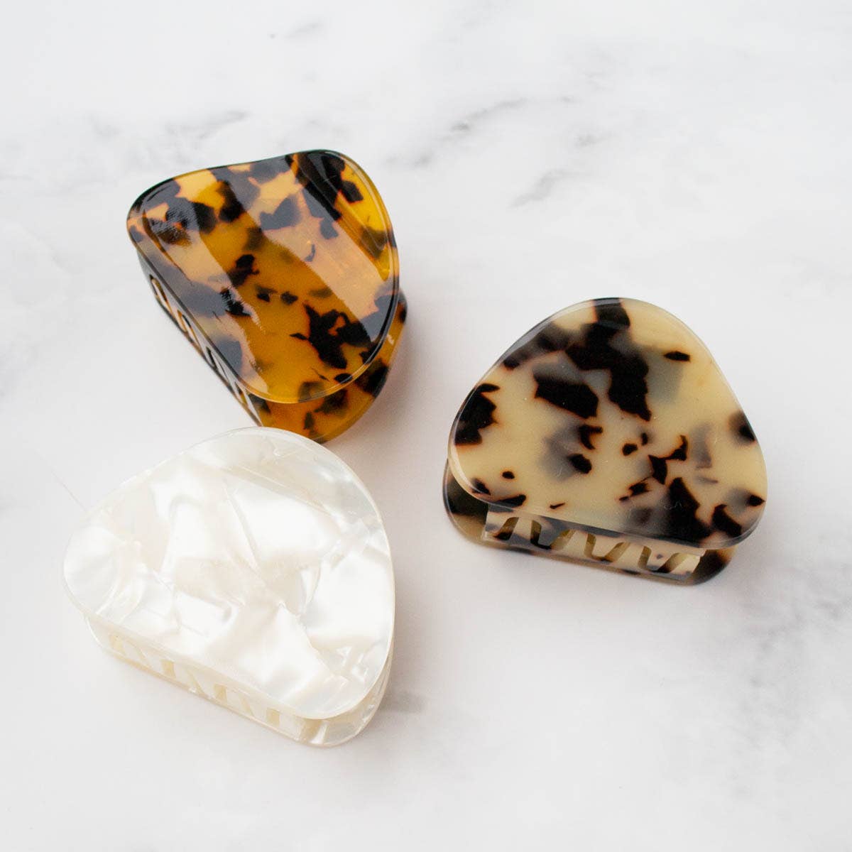 Eco Treasure Hair Clip: Cream Cheese
