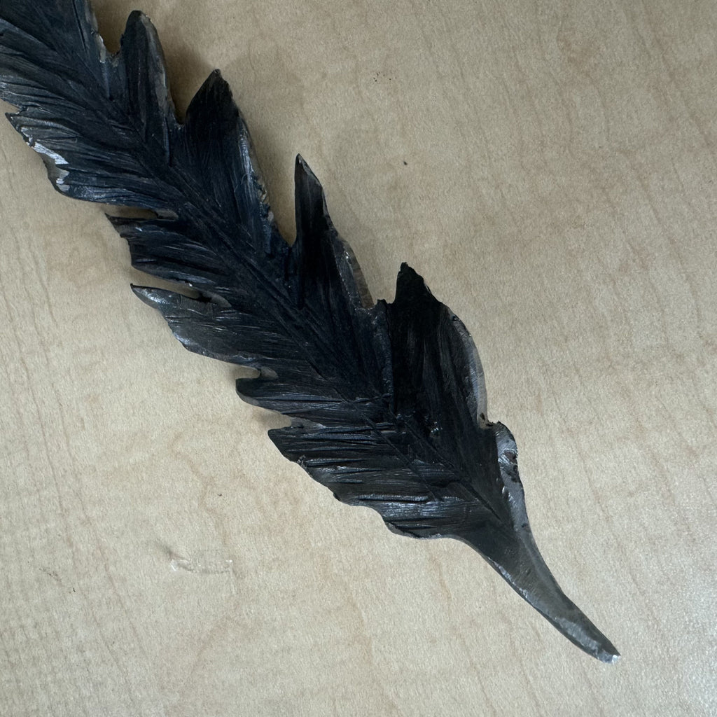 26-0172 Steel Feather