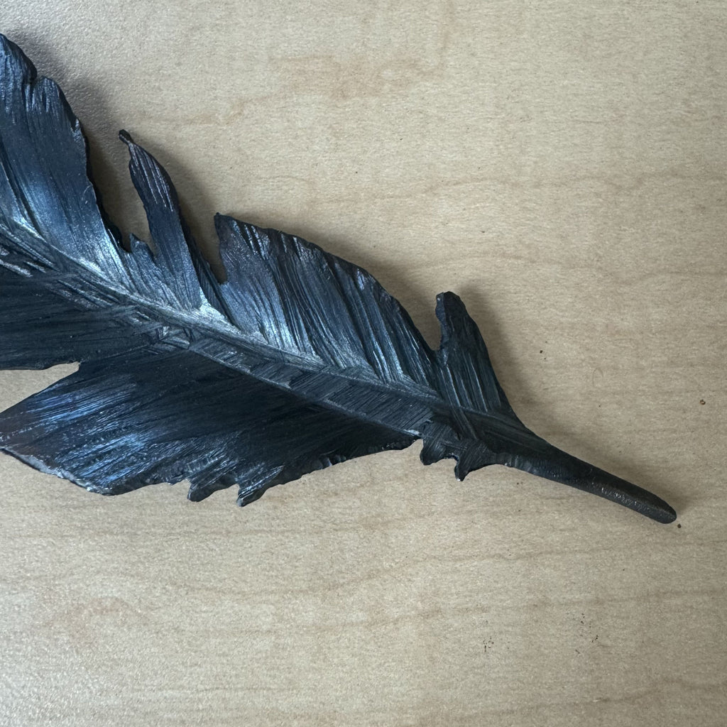 26-0174 Steel Feather