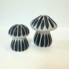 Mushroom Salt and Pepper Shakers | 26-0164