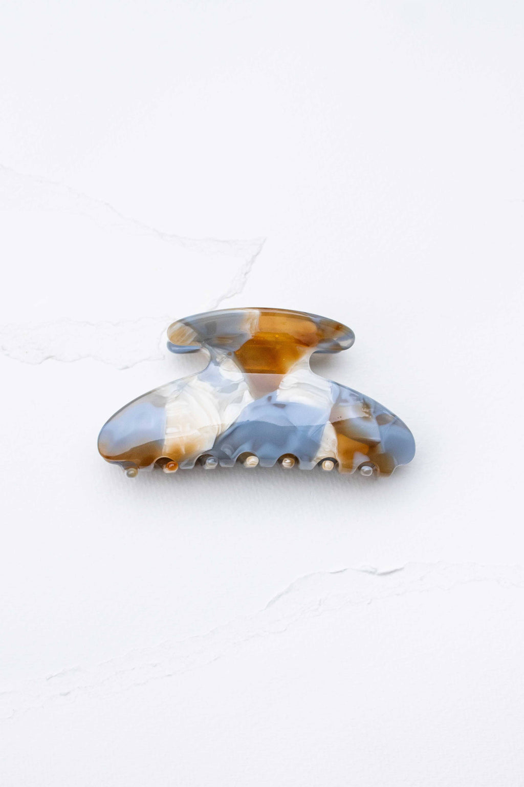 Midnight Gloss Cellulose Acetate Hair Claw Clip: Blueberry Caramel