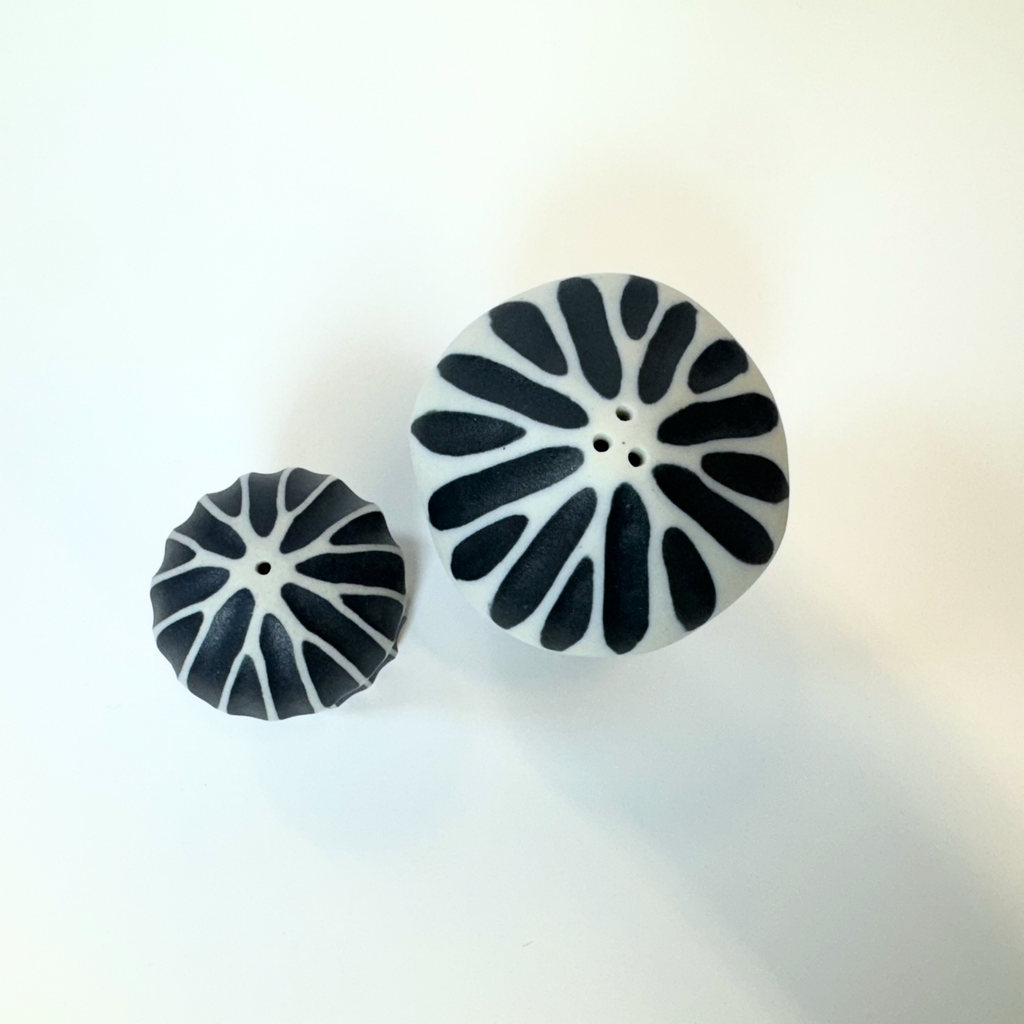 Mushroom Salt and Pepper Shakers | 26-0164