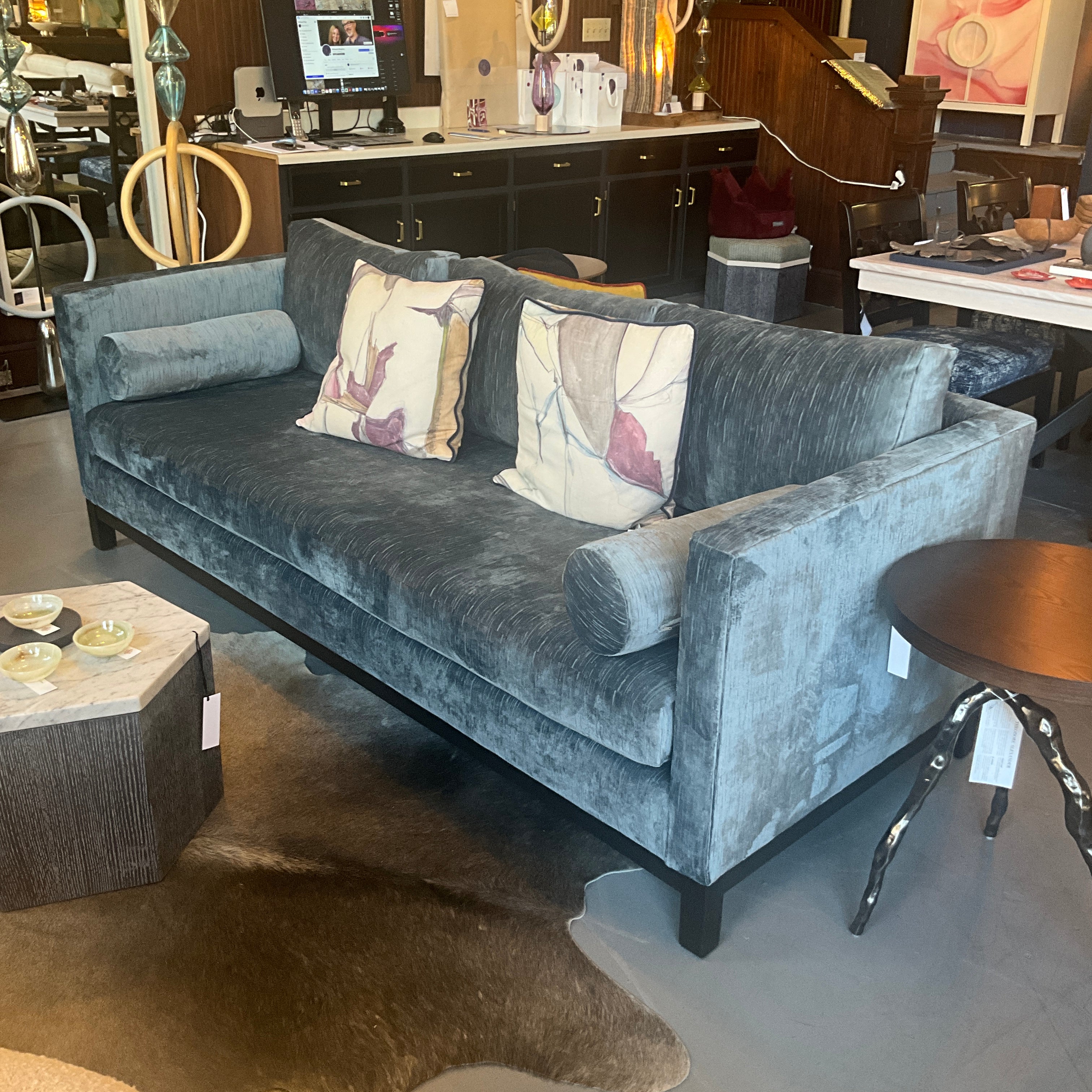25-0203 York Sofa