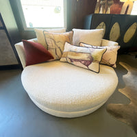 25-0204 Selene Round Seat