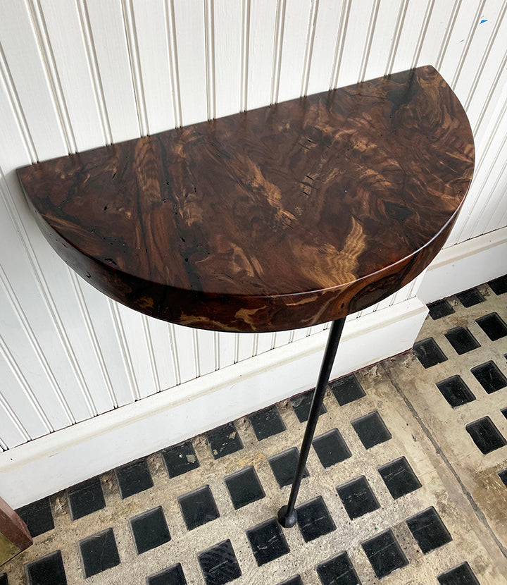 25-0601 Hugo Accent Table