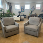 Ruby Swivel Chair 25-0453