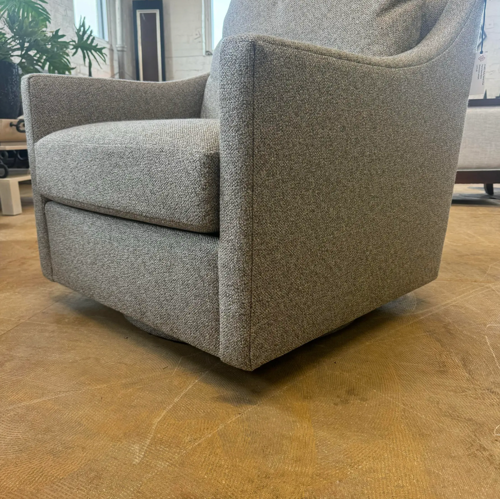 Ruby Swivel Chair 25-0453