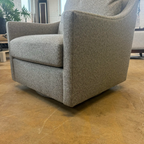 Ruby Swivel Chair 25-0453