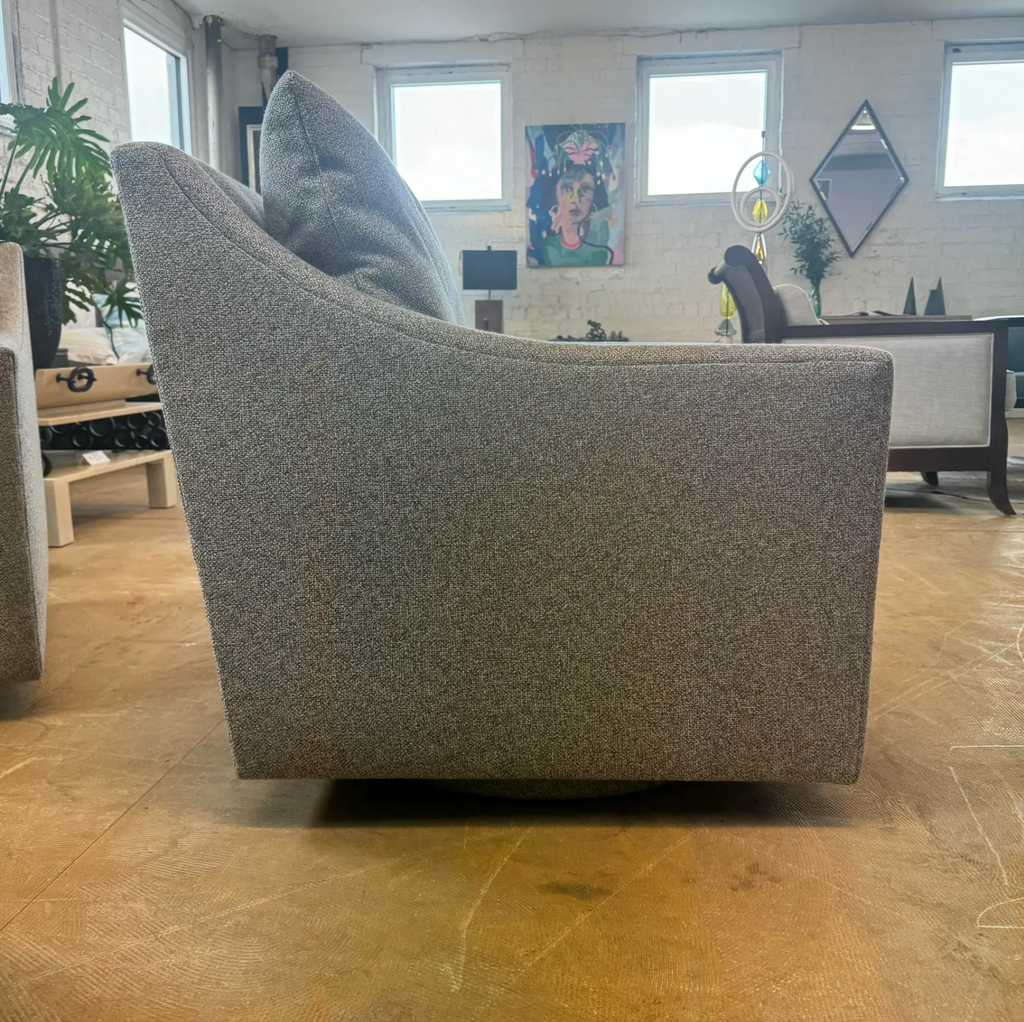 Ruby Swivel Chair 25-0453
