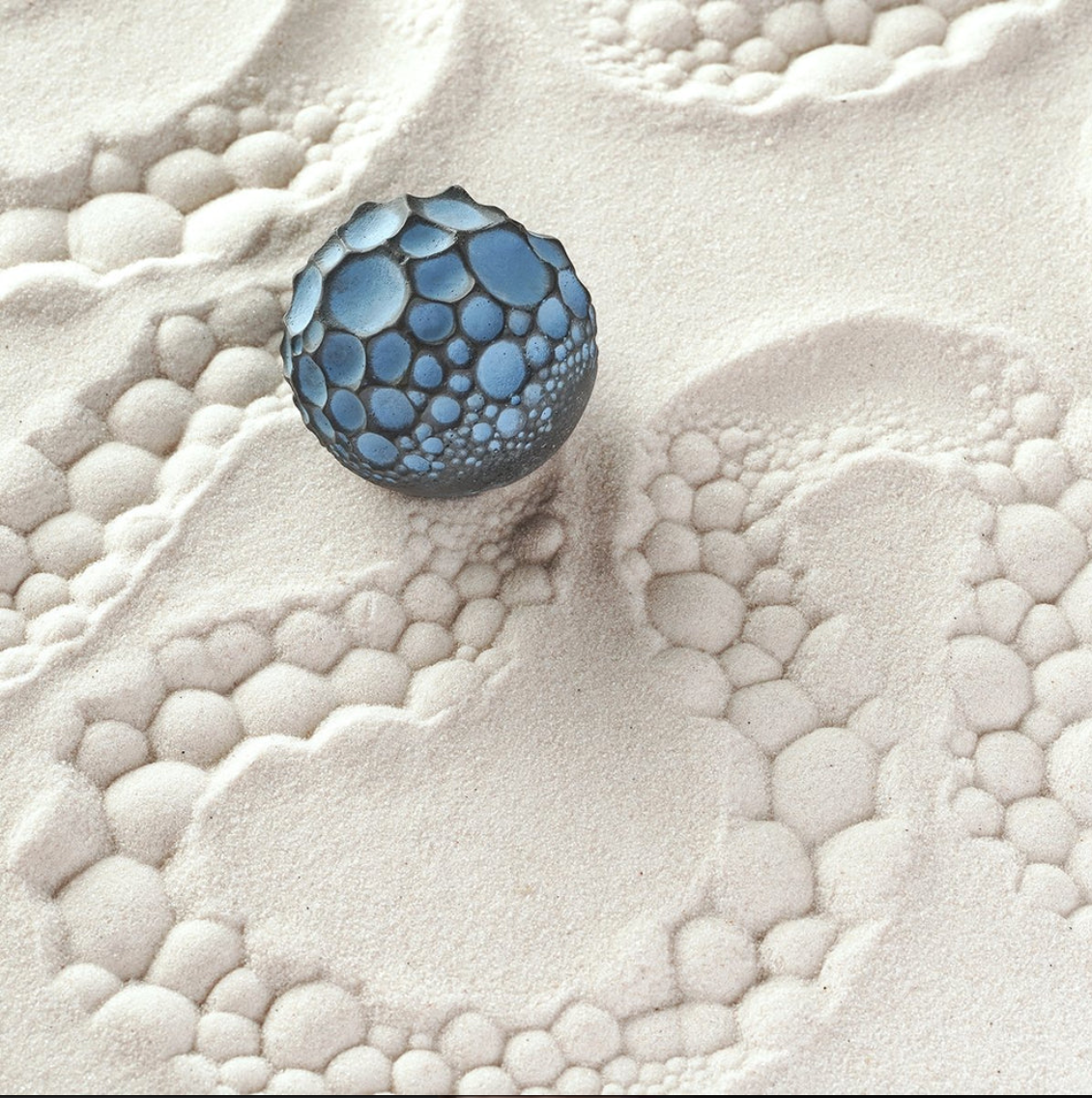 25-0444 Meditation Sphere - Bubbles