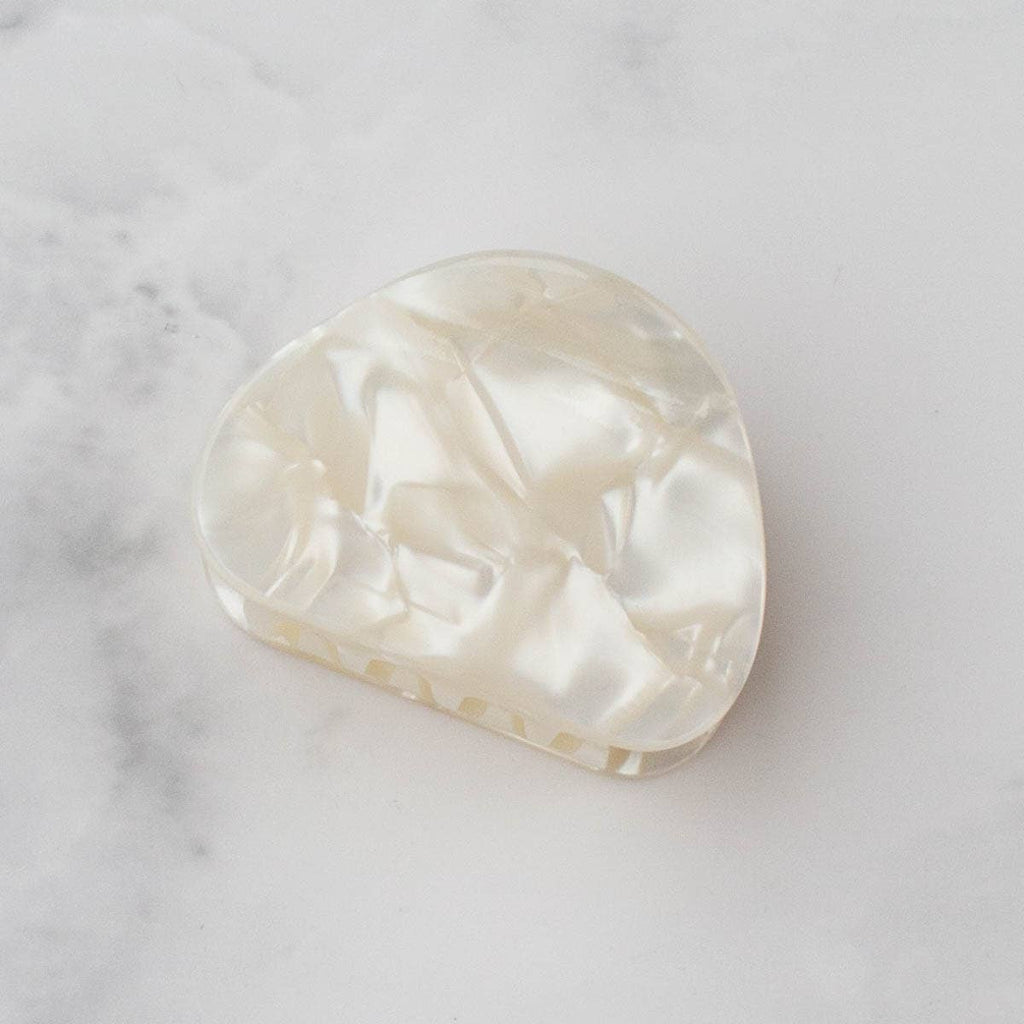 Eco Treasure Hair Clip: Cream Cheese
