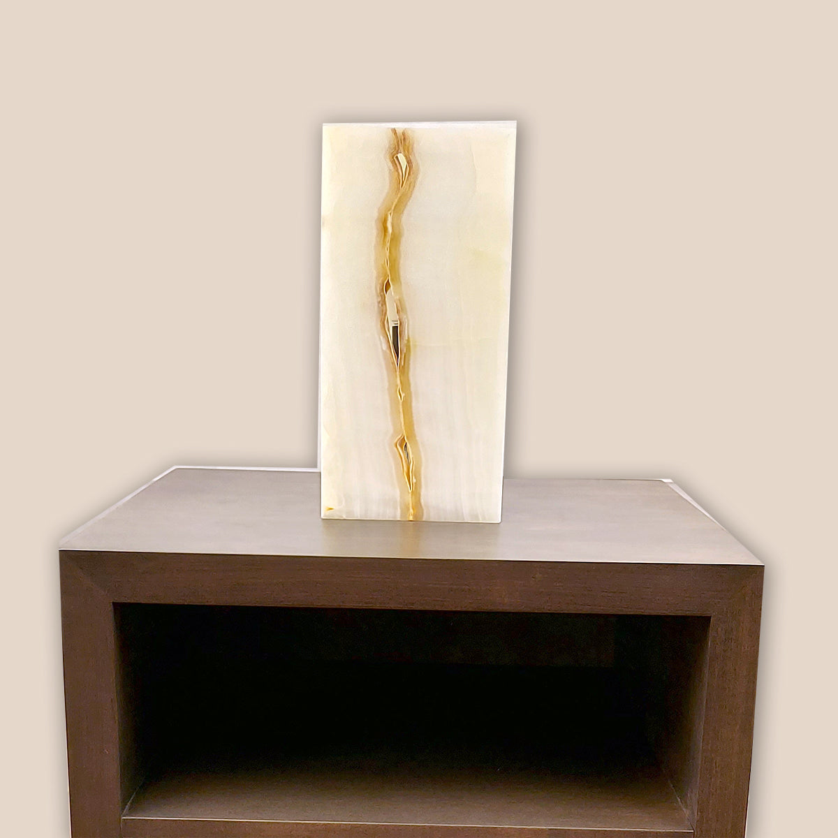 215-1 Onyx Luminary Pedestal Lamp