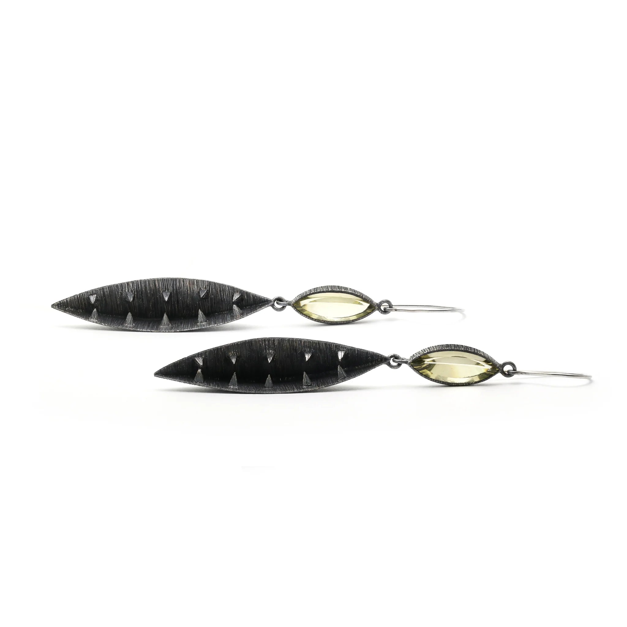 23-2003 Internal Pyramids Earrings by Mariella Pilato