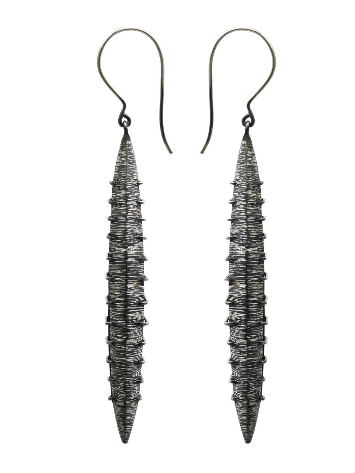 23-2013 Parallel Earrings by Mariella Pilato